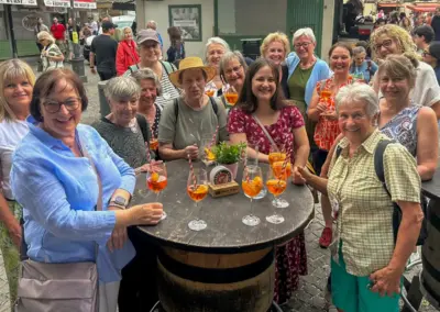 frauenrunde-bellas-kleinste-gaststaette